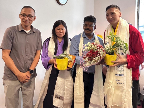 पर्यटन विभागका नवनियुक्त चेयरपर्सन सोनाम नोर्गे लाचुङपाले आफ्नो कार्यभार सम्हाले
