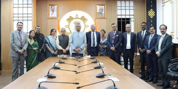 बीईएलको उच्चस्तरीय प्रतिनिधिमण्डलले राज्यपालसॅंग गरे शिष्टाचार भेट