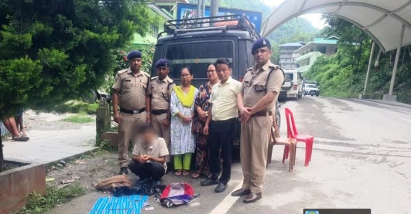 प्रतिबन्धित नशालु पदार्थको साथमा एक व्यक्ति पक्राउ