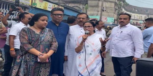 एनआरसी नोटिसमा ममताको आरोप- बंगालवासीहरूको पहिचान मेटाउने षड़यन्त्र