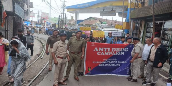 सडक सुरक्षा सप्ताह: सेफ ड्राइभ सेभ लाइभमाथि सचेतना ऱ्यालीसहित कार्यक्रम सम्पन्न