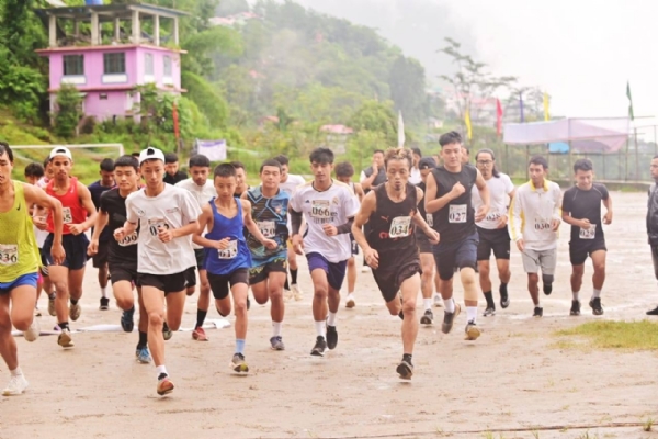 सोरेङमा अन्तर-जिल्ला हाफ म्याराथन आयोजित