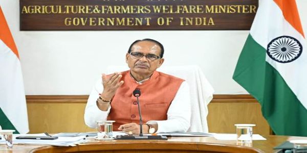 केन्द्रिय कृषि मन्त्री शिवराज सिंह चौहानले नक्कली मल र बीउ बिक्रीको मामिलामा कारबाही गर्न आदेश दिए