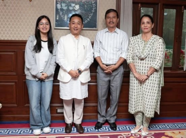 मुख्यमन्त्रीले महिमा रानी प्रधानलाई दिए पूर्ण समर्थनको आश्वासन