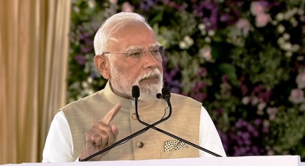मोदी
