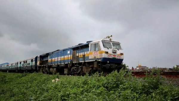 रेल