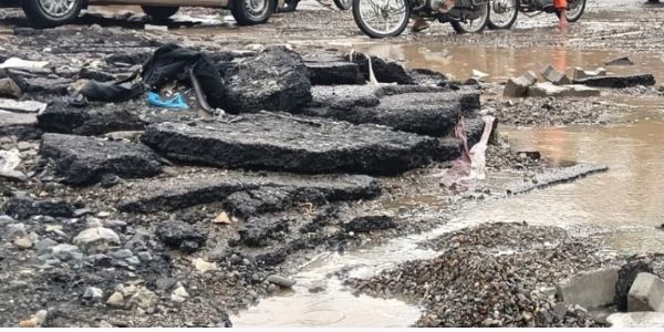 देहरादूनको सहस्त्रधारा क्षेत्रको कारलीगाढ़मा बाढ़ीले भारी क्षति, धेरै घर र दोकानहरू बगे