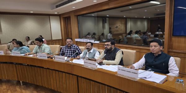 सांसद सुब्बाले सिक्किममा एफसीआईकाे क्षेत्रीय कार्यालय स्थापनाको माग उठाए