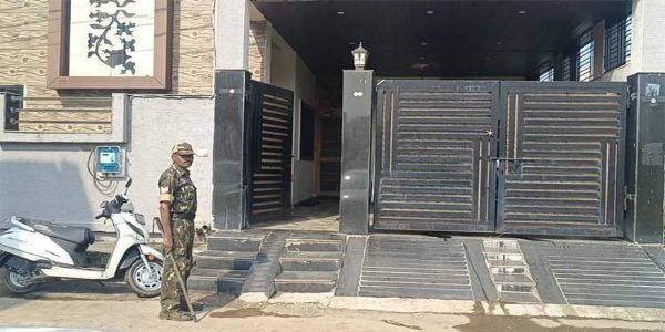(अपडेट) कोइला र रक्सी घोटाला मामिलामा ईओडब्ल्यूले 10 ठेगानामा छापा माऱ्यो