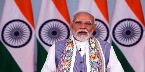 बिहारमा महिला रोजगार योजना लाञ्च गरी प्रधानमन्त्रीले भने- तपाईका दुई भाई नरेन्द्र र नीतिश
