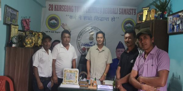 खरसाङ अस्पतालमा डायलिसिस उपकरण जडान गरिदिने मागमा सभासदलाई ज्ञापन