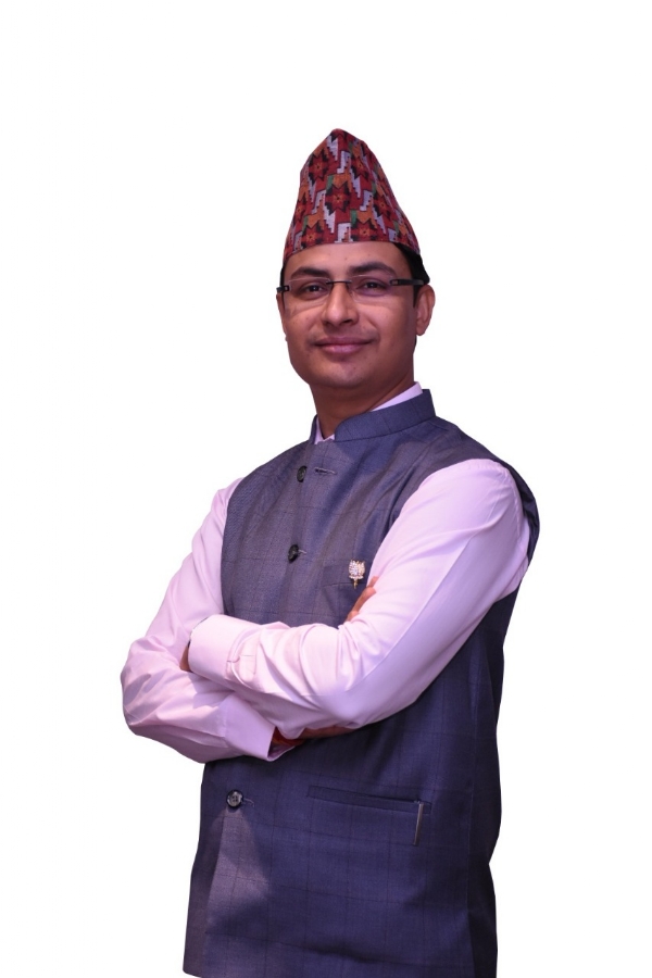 MP Raju bist