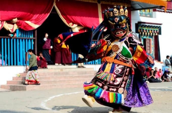 एसडीएफ अध्यक्षले दिए राज्यवासीहरूलाई पाङ ल्हाबसोल पर्वको शुभकामना