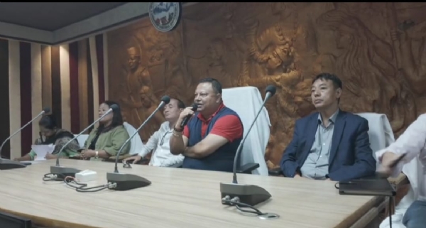 रम्फू र तारखोलाका 88 बाढी पीडितहरूले पाए घर निर्माणको राशि