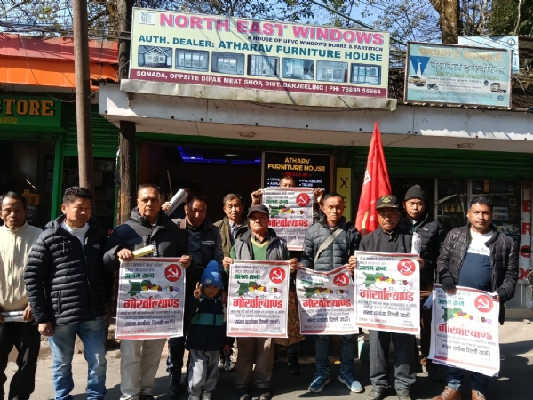 Pamplet distribution