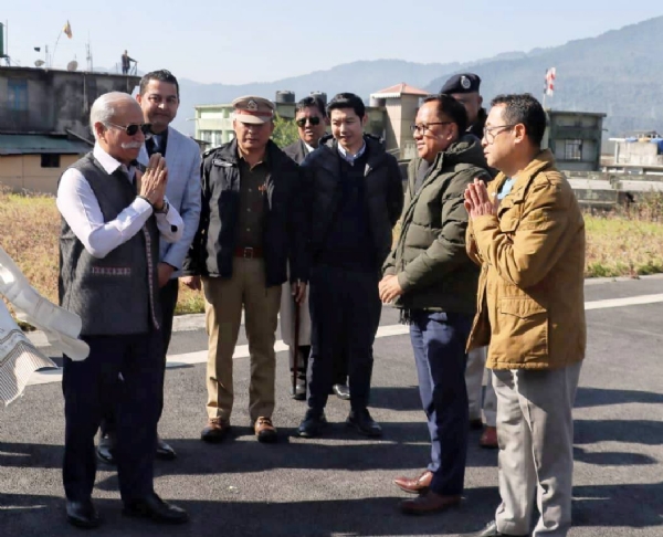 अरुणाचल प्रदेशका राज्यपाल परनाइक सिक्किमबाट फर्किए