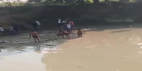 घरबाट हराएका चार बालकको शव पोखरीमा भेटियो- मुख्यमन्त्रीले दिए जाँचको निर्देश