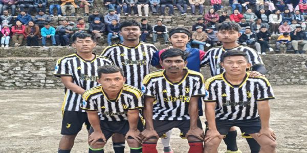 नयाँ कमान एफसी घैयाबारीमा भइरहेको फुटबल टुर्नामेन्टको सेमिफाइनलमा प्रवेश