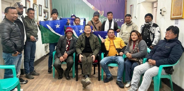 मुण्डाकोठी मुन्सी गाउँको 15 परिवारहरू इण्डियन गोर्खा जनशक्ति फ्रण्टमा सामेल