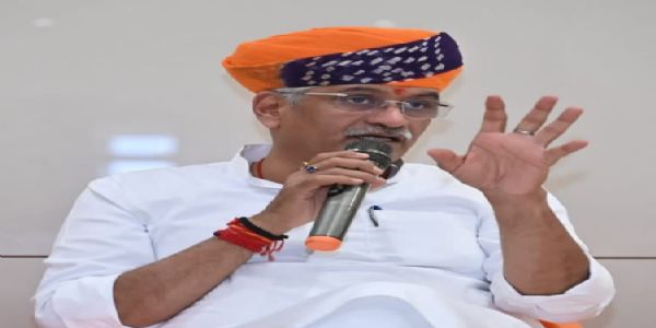केन्द्रिय मन्त्रीको विपक्षमाथि कटाक्ष : व्यवस्था अवरुद्ध गर्ने राजनीति देशहितमा छैन