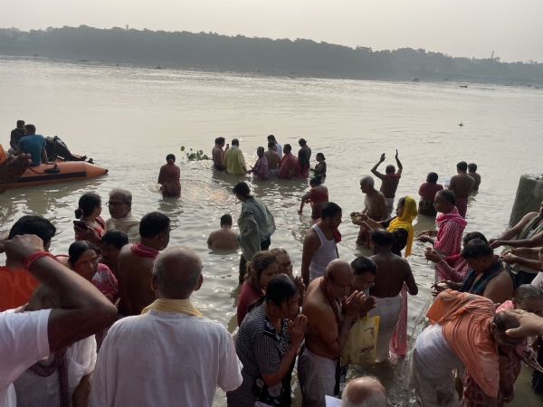 महालया पर तर्पण