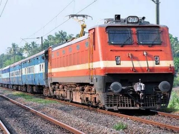 ट्रेन : दानापुर मंडल में नॉन इण्टर लॉकिंग कार्य के कारण मुरादाबाद रेल मंडल में संचालित दो ट्रेन प्रभावित ट्रेन : दानापुर मंडल में नॉन इण्टर लॉकिंग कार्य के कारण मुरादाबाद रेल मंडल में संचालित दो ट्रेन प्रभावित