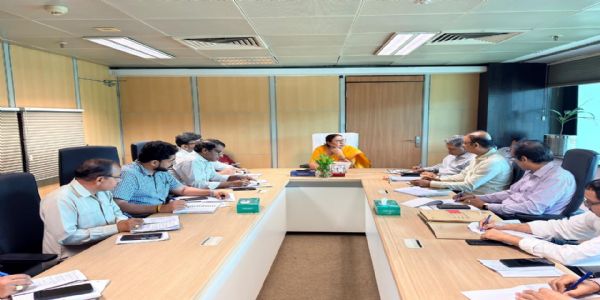 स्थायी समितिकी अध्यक्ष सत्य शर्माले निगमको हरेक वार्डमा महिला पार्क विकास गर्न निर्देश दिइन्