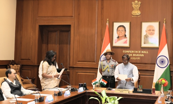 Governor Lakshman Prasad Acharya Administering Oath to Dr Madhumita Baruah as Assam Women’s University Vice Chancellor. Governor Lakshman Prasad Acharya Administering Oath to Dr Madhumita Baruah as Assam Women’s University Vice Chancellor.