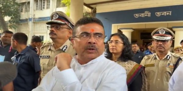 चोरबगान दुर्घटनापछि मुख्यमन्त्रीको गरे बैठक, पूजा मण्डपहरूको सुरक्षा गर्ने निर्देश