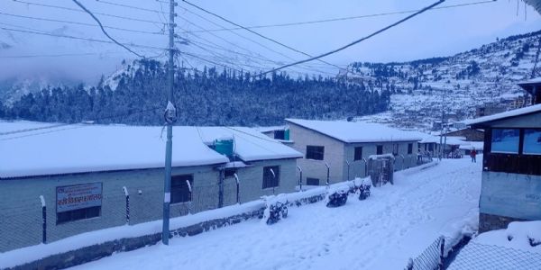 नेपालका हिमाली जिल्लाहरूमा न्यूनतम तापक्रम शून्यभन्दा तल झर्यो