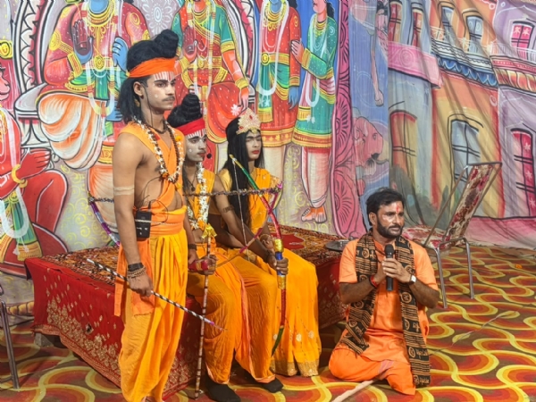 गंगापुर कसधना गांव में रामलीला का भावपूर्ण मंचन।