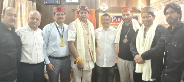 लोक जनशक्ति पार्टी सिरमौर ने सम्मानित किये राष्ट्रीय  स्तर के  सिरमौर के शूटर