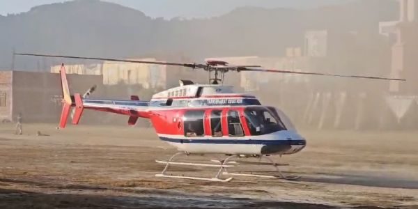 नयाँ टिहरीमा हेलिकप्टर सतर्कतापूर्ण अवतरण, 6 यात्रु सुरक्षित