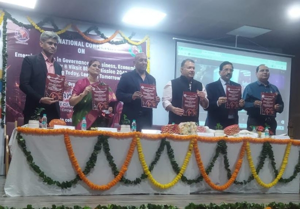 विकसित भारत 2047 के संदर्भ में दो अंतरराष्ट्रीय सम्मेलन का शुभारंभ विकसित भारत 2047 के संदर्भ में दो अंतरराष्ट्रीय सम्मेलन का शुभारंभ