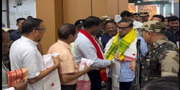 मुख्यमन्त्री दुई दिवसीय भ्रमणमा तीन सुकिया तर्फ प्रस्थान