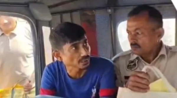 Image of the Accused Arrested With Over 4 Kg Of Ganja Near Lanka Railway Station. Image of the Accused Arrested With Over 4 Kg Of Ganja Near Lanka Railway Station.