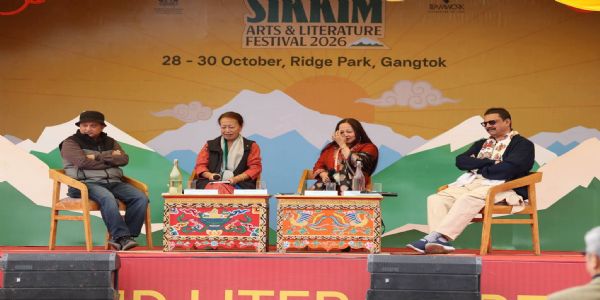 सिक्किम कला तथा साहित्य महोत्सव: दोस्रो दिन बिहानको सत्रमा भारतीय सम्पदा र साहित्यिक विविधतामाथि चर्चा