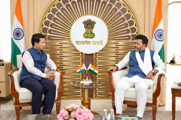 सांसद सुब्बा र केन्द्रिय मन्त्री सांसद सुब्बा र केन्द्रिय मन्त्री