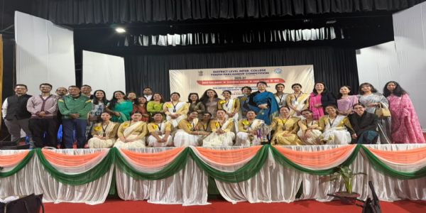 साउथफिल्ड कलेज लगातार तेस्रोपटक जिल्लास्तरीय युवा संसद प्रतियोगितामा प्रथम