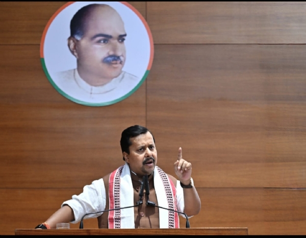 भाजपा अध्यक्ष नितिन नवीन