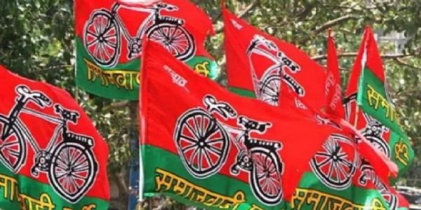 पत्रकार सम्मेलनमा थप्पड काण्डपछि अखिलेश यादवको एक्शन-गोरखपुरको सपा जिल्ला-महानगर एवं  सबै अग्र सङ्गठनहरू विघटन