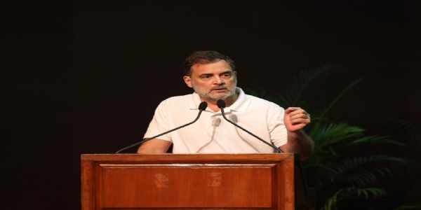 शिक्षक भर्तीबारे राहुल गान्धीले मध्य प्रदेशका मुख्यमन्त्रीलाई पत्र लेखे, आन्दोलनरत अभ्यर्थीलाई दिइएका नोटिस फिर्ता लिन माग