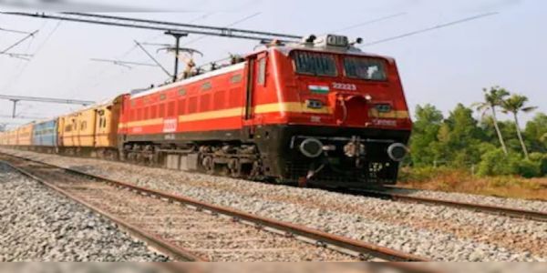 गिधनी स्टेशनमा २० देखि २६ अक्टोबरसम्म आठ जोड़ी एक्सप्रेस रेलको दुई मिनेट अस्थायी ठहराव
