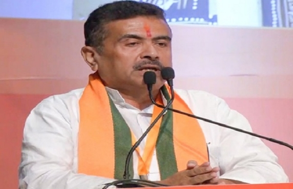 मुख्यमंत्री शुभेंदु अधिकारी