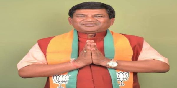 विद्रोही टीएमसी विधायकहरूको अयोग्यताको ममिलाः विधानसभा अध्यक्षले प्रक्रियागत त्रुटिहरूको कारणले नयाँ याचिका मागे