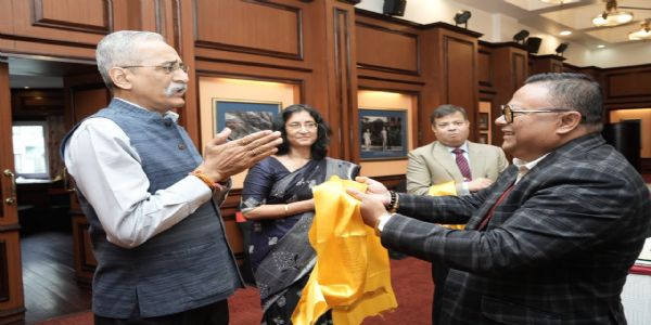 इन्टरलोक्युटर पंकजकुमार सिंहसँग अनित थापाको भेट, गोर्खाको दीर्घकालीन मागबारे छलफल