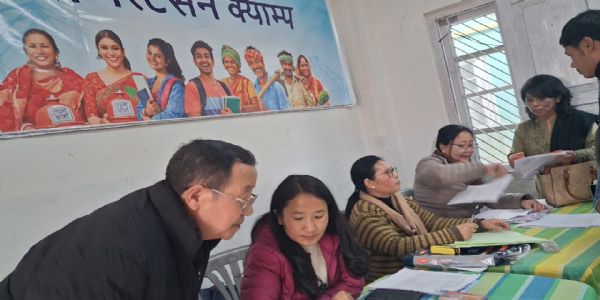 खरसाङ नगरपालिका क्षेत्रमा युवा साथी प्रकल्पको फारम भर्ने कार्य जारी