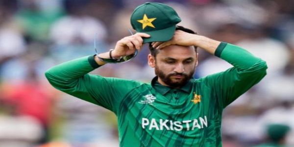 इङ्ग्ल्याण्डको जितसँगै पाकिस्तानको आशा जीवित, सेमिफाइनलमा स्थानकाे सम्भावना