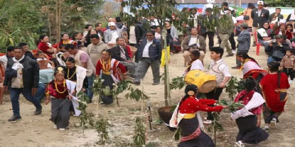 सुम्निमा-पारुहाङ सार्वजनिक माङखिम समितिद्वारा सिटोङमा साकेला पालन