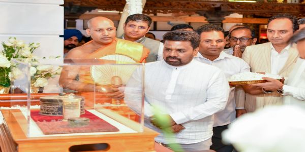 श्रीलङ्कामा पवित्र देवनीमोरी अवशेषहरूको प्रदर्शनी, प्रधानमन्त्री मोदीद्वारा आभार व्यक्त